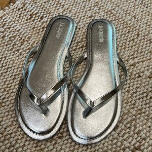 Jcrew silver  flip flops size 8 NWT